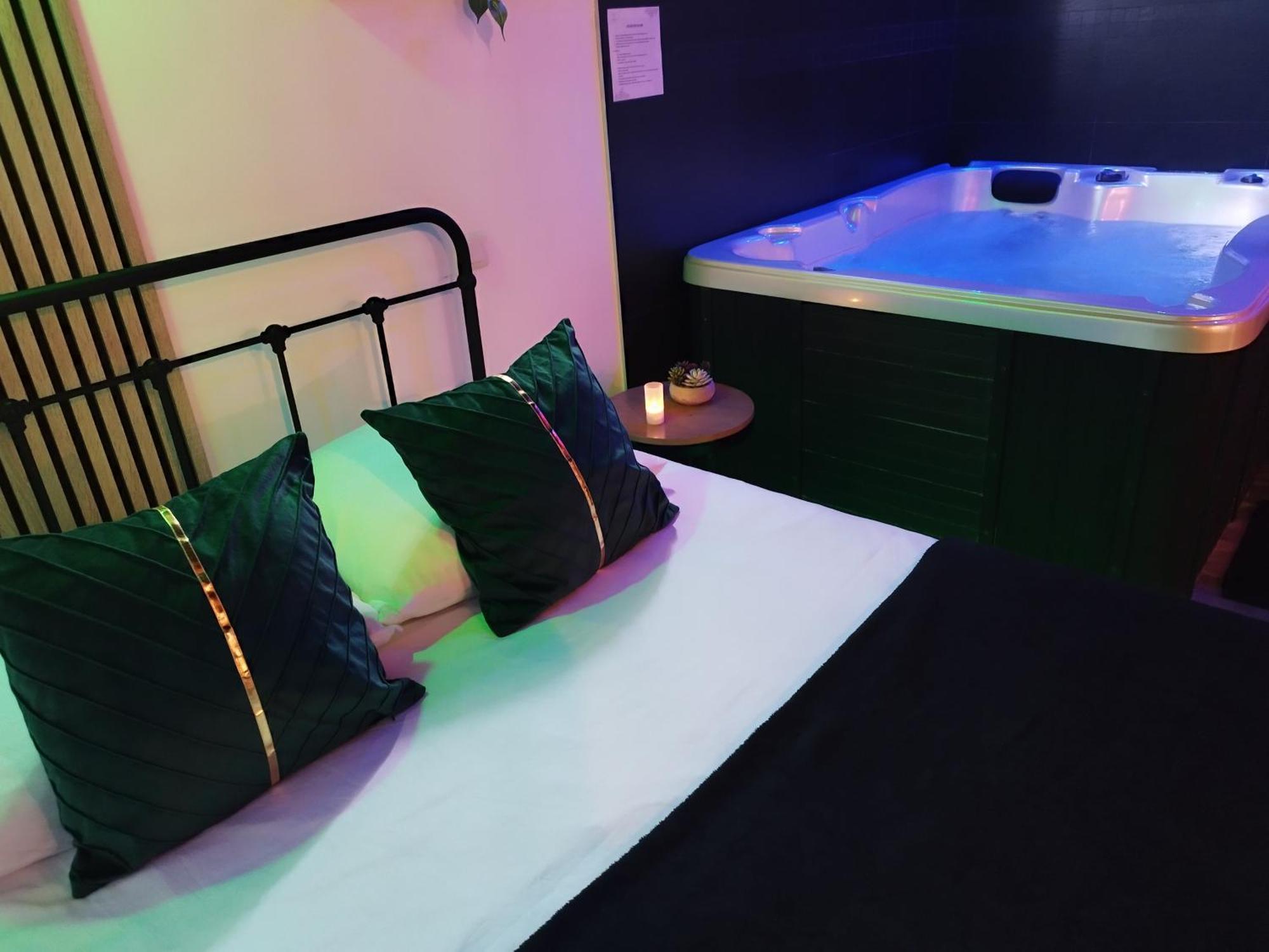 Autrement Spa Avelin 외부 사진