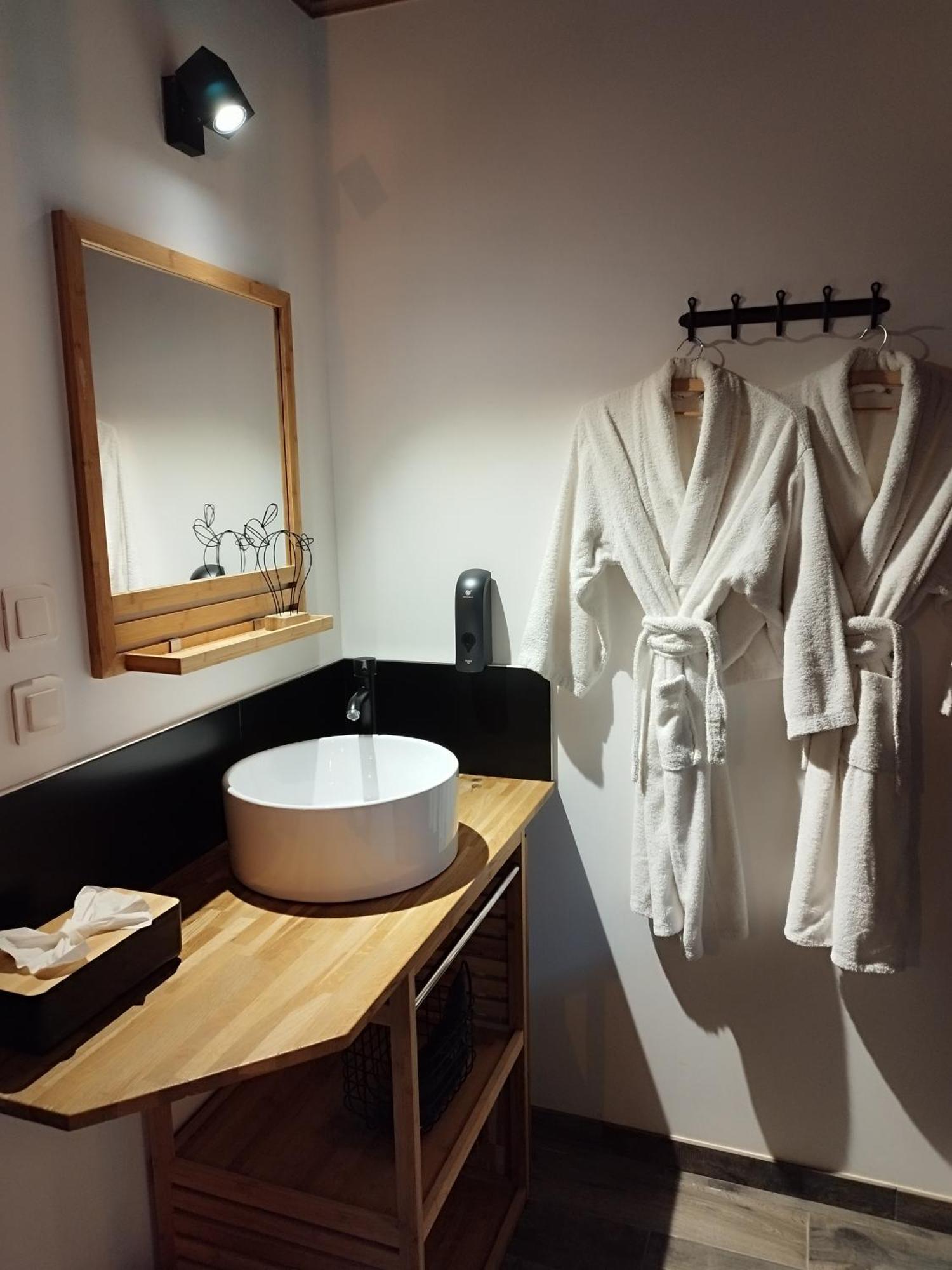 Autrement Spa Avelin 외부 사진