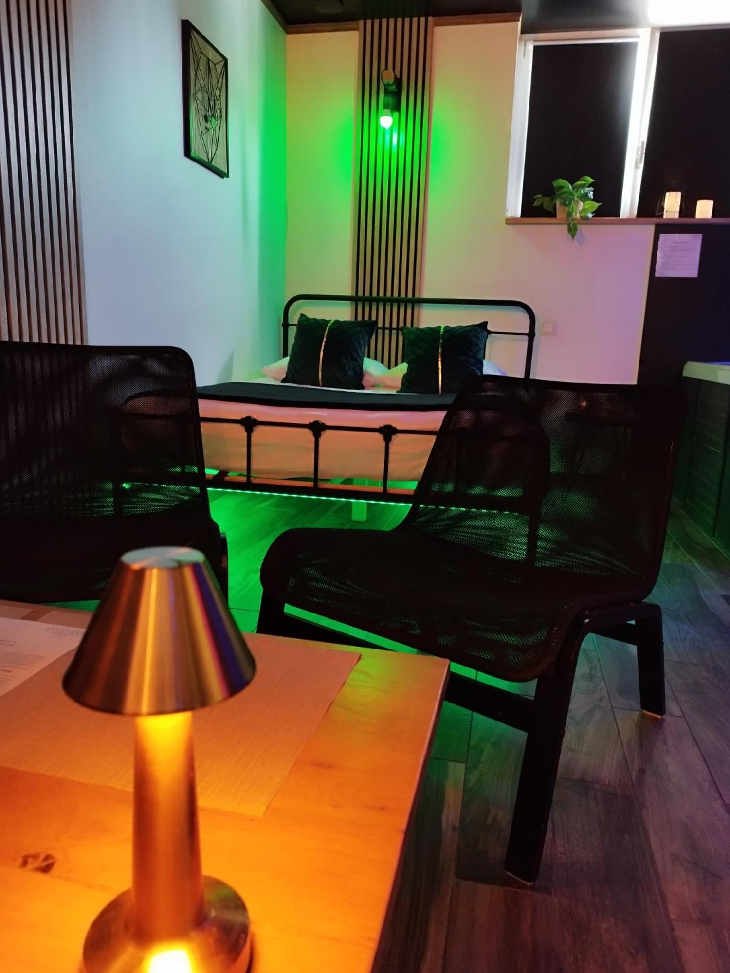 Autrement Spa Avelin 외부 사진
